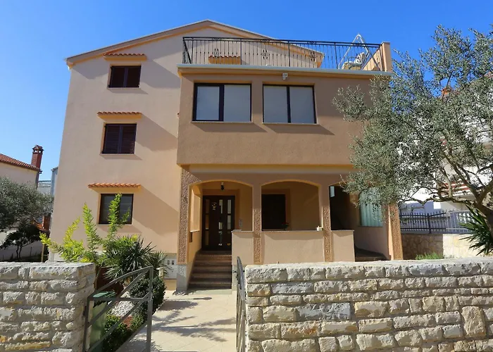 Apartamento Borik Hills *