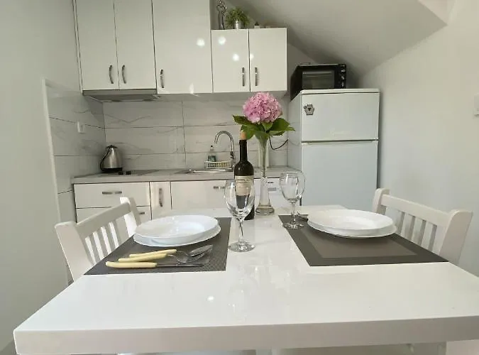 Borik Hills Apartament *