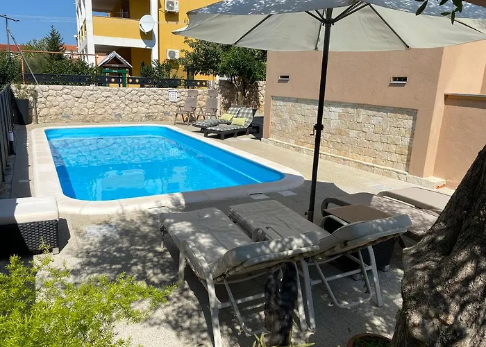 Borik Hills Apartment *