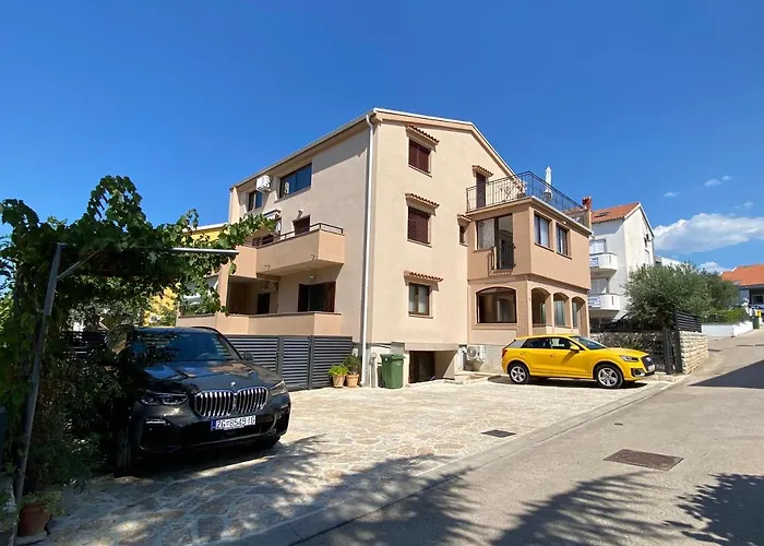 Borik Hills Apartament *